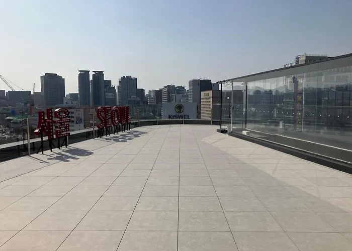 Homes Red Myeongdong ホテル 4*